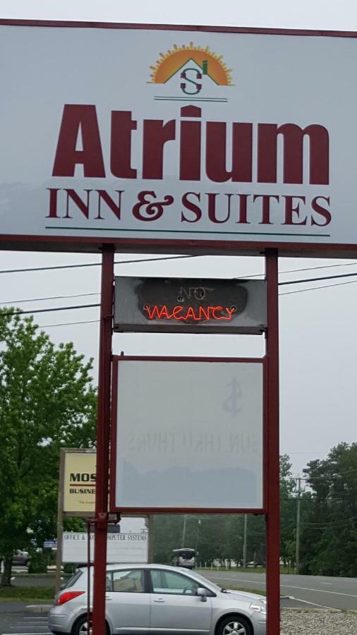 Atrium Inn & Suites Галлоуэй Экстерьер фото